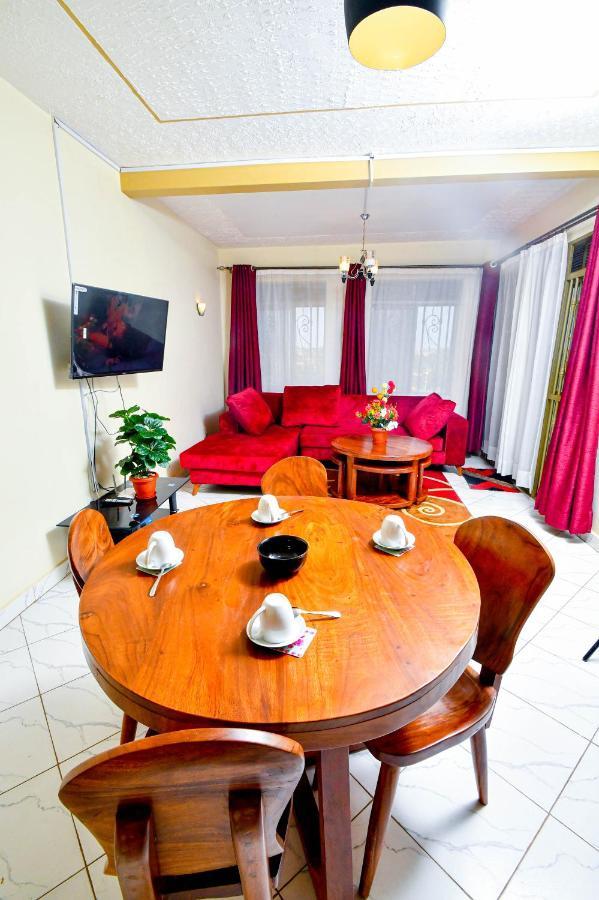 Peace Of Mind Suites Entebbe Esterno foto