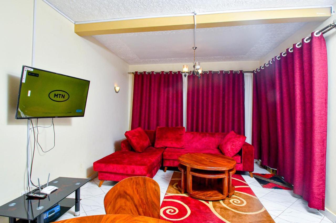 Peace Of Mind Suites Entebbe Esterno foto